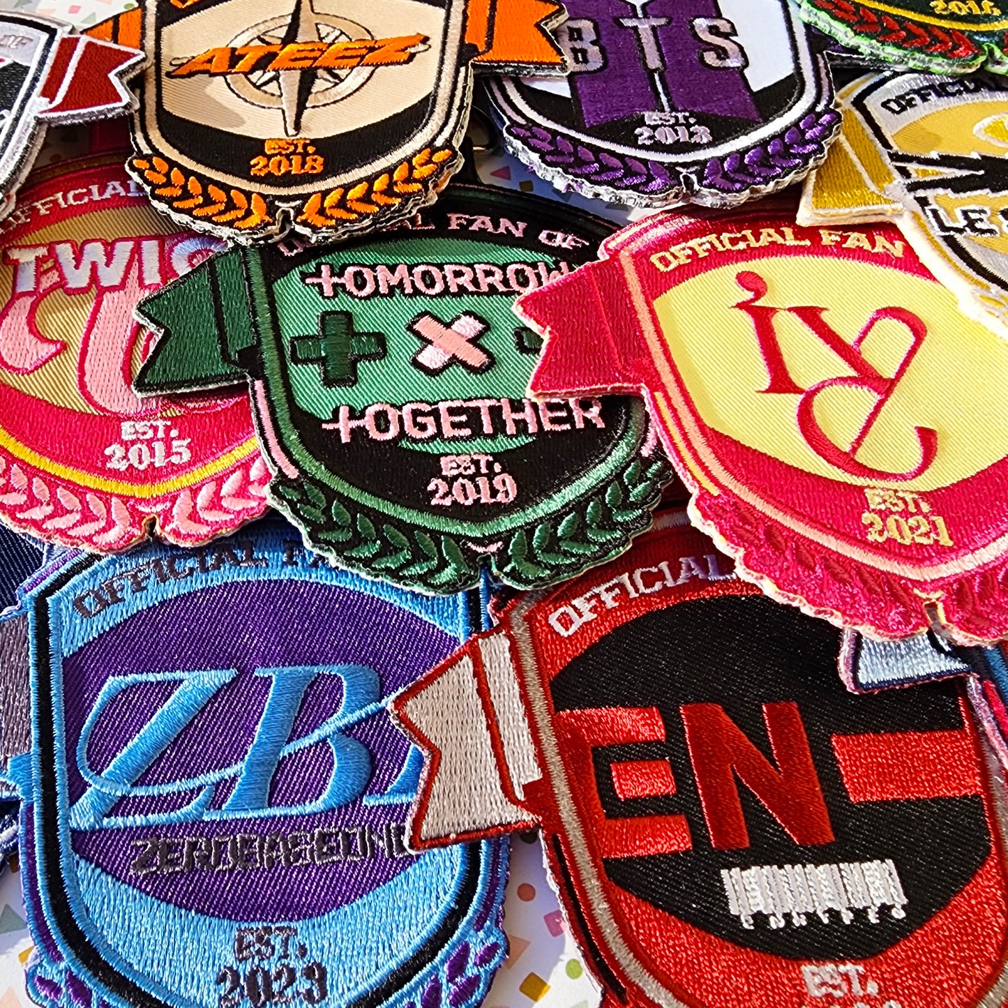 K-Pop Jet Tag Embroidered Keychain - College Emblem Style, Double-Sided