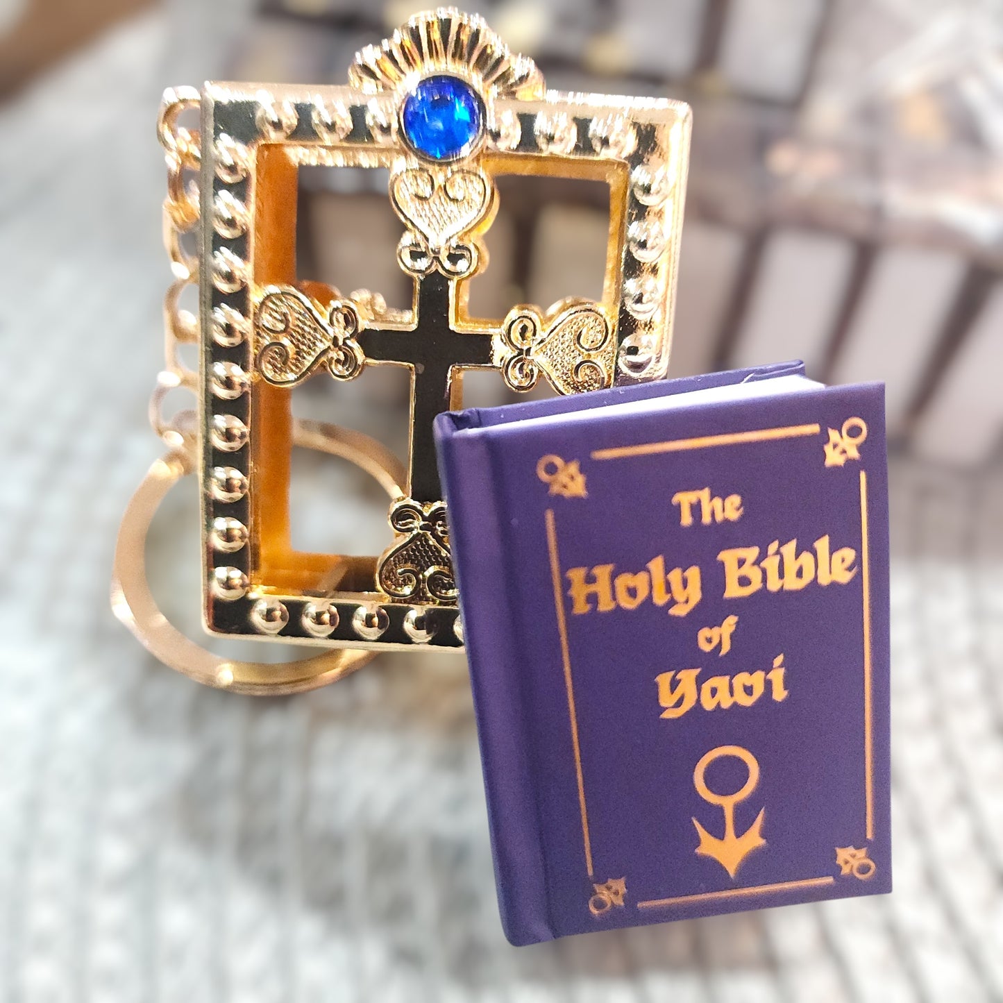 Yaoi & Yuri Bible Mini Book (+ keychain holder)